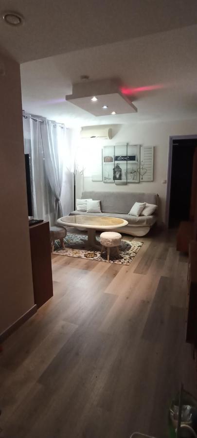 Alessio Apartment Verdun-sur-Meuse ภายนอก รูปภาพ